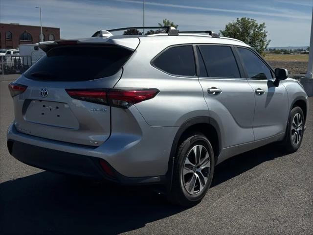 2023 Toyota Highlander Hybrid XLE