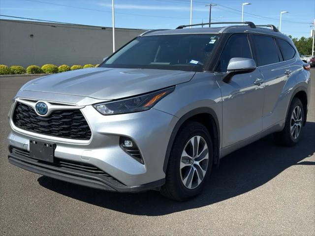 2023 Toyota Highlander Hybrid XLE