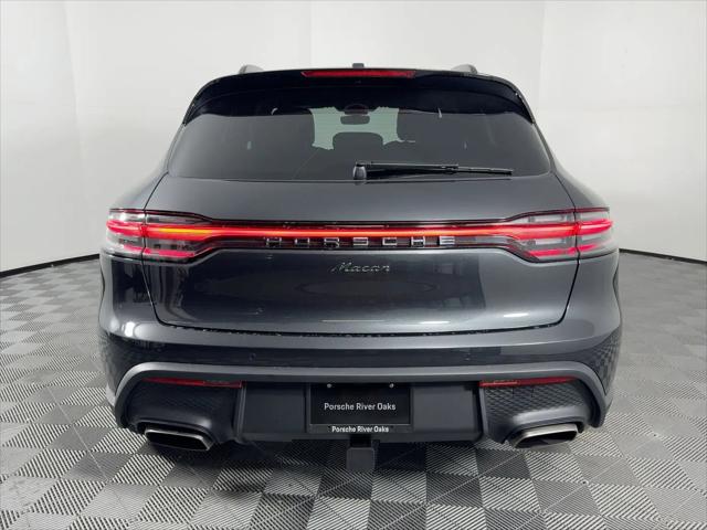 2026 Porsche Macan Macan