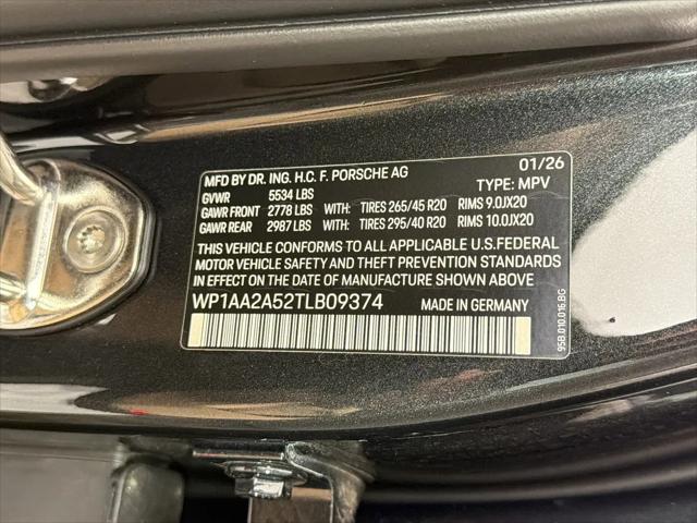 2026 Porsche Macan Macan