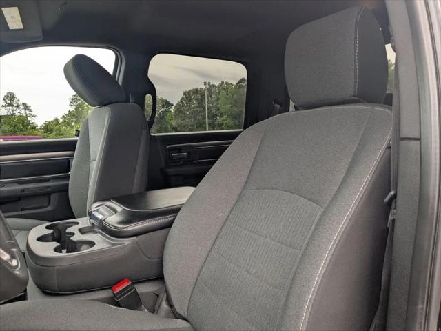 2024 Ram 1500 Classic Warlock Crew Cab 4x2 5'7" Box