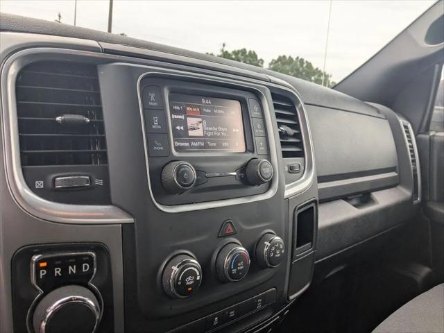 2024 Ram 1500 Classic Warlock Crew Cab 4x2 5'7" Box