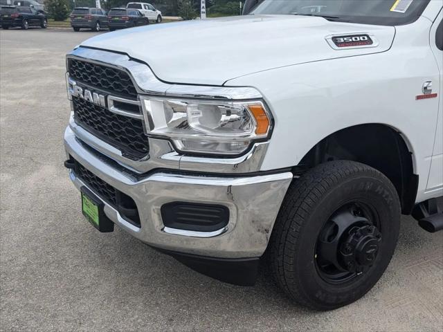 2024 Ram 3500 Tradesman/SLT/Laramie/Limited