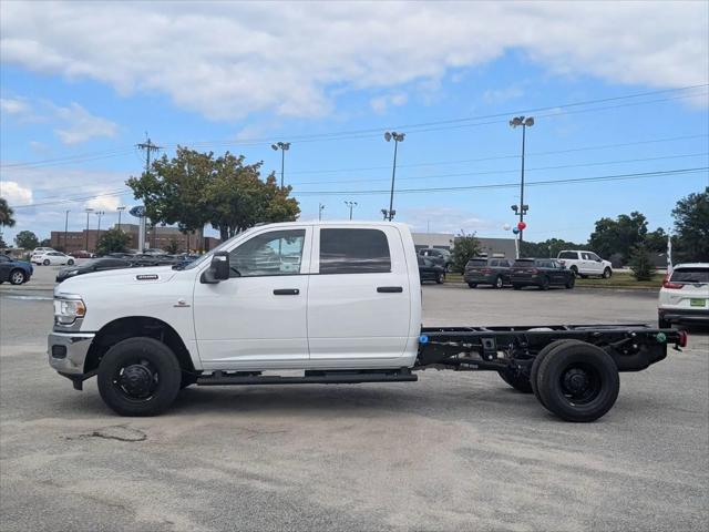 2024 Ram 3500 Tradesman/SLT/Laramie/Limited