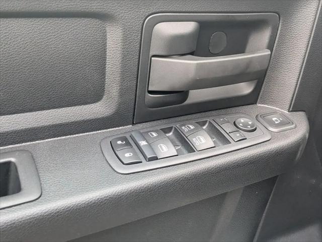 2024 Ram 3500 Tradesman/SLT/Laramie/Limited