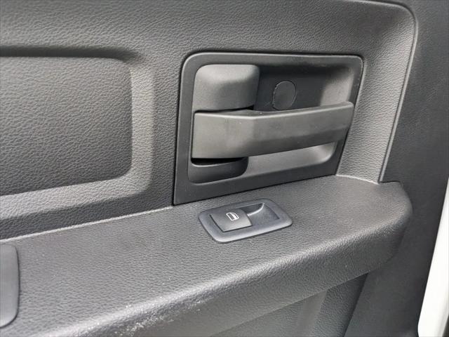 2024 Ram 3500 Tradesman/SLT/Laramie/Limited