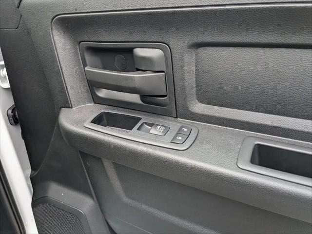 2024 Ram 3500 Tradesman/SLT/Laramie/Limited