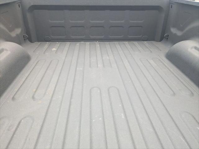 2023 Ram 1500 Classic Warlock Quad Cab 4x4 6'4" Box