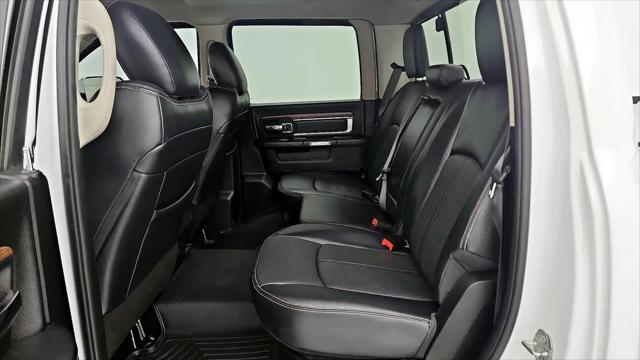 2019 Ram 1500 Classic Laramie Crew Cab 4x2 5'7" Box