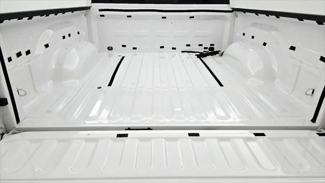 2019 Ram 1500 Classic Laramie Crew Cab 4x2 5'7" Box