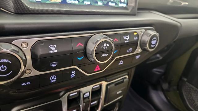 2022 Jeep Wrangler Unlimited Sahara 4x4
