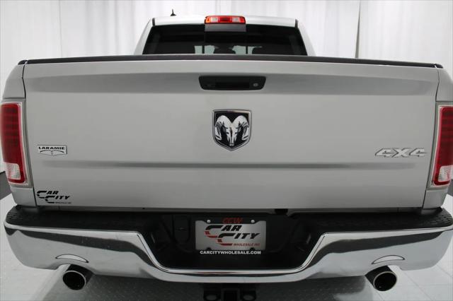 2017 Ram 1500 Laramie Crew Cab 4x4 6'4" Box