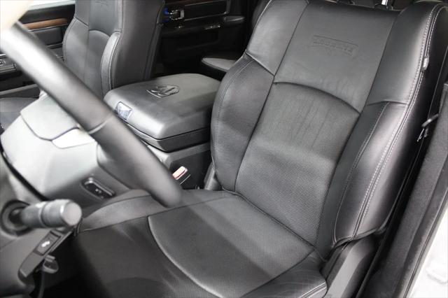 2017 Ram 1500 Laramie Crew Cab 4x4 6'4" Box