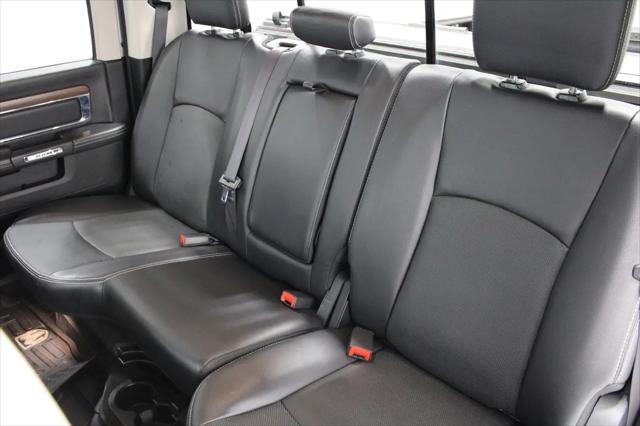 2017 Ram 1500 Laramie Crew Cab 4x4 6'4" Box