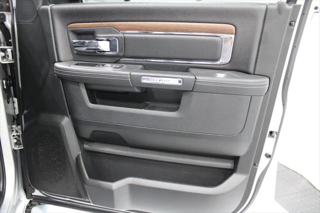 2017 Ram 1500 Laramie Crew Cab 4x4 6'4" Box