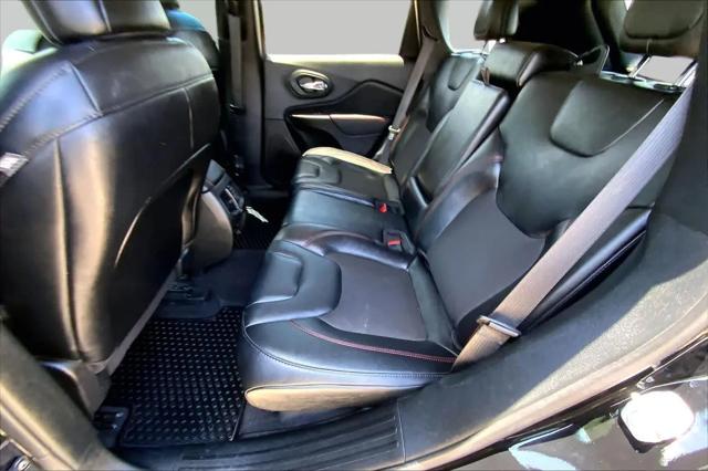 2023 Jeep Cherokee Trailhawk 4x4