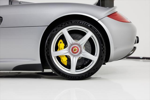 2004 Porsche Carrera GT Coupe