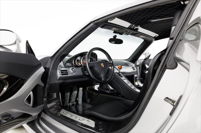 2004 Porsche Carrera GT Coupe