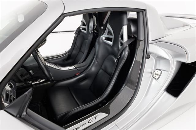 2004 Porsche Carrera GT Coupe