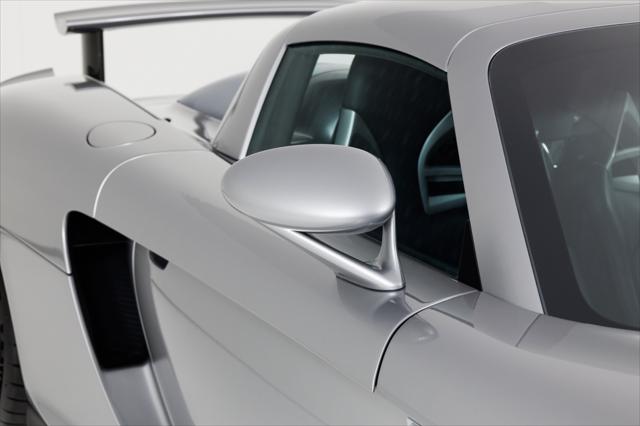 2004 Porsche Carrera GT Coupe