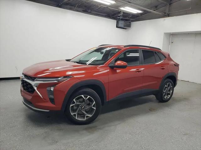 2024 Chevrolet Trax FWD LT for sale in Saginaw, MI