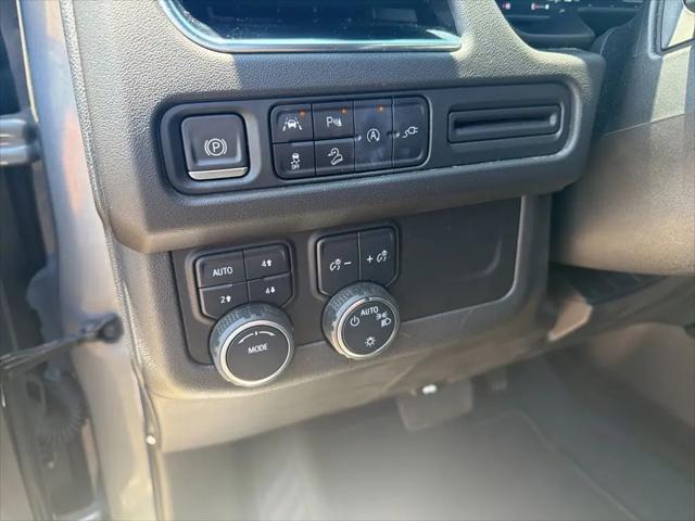 2022 Chevrolet Suburban 4WD Z71