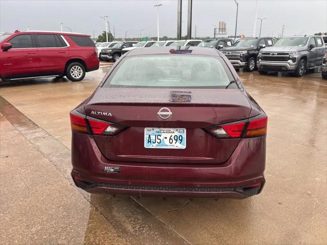 2025 Nissan Altima SV FWD