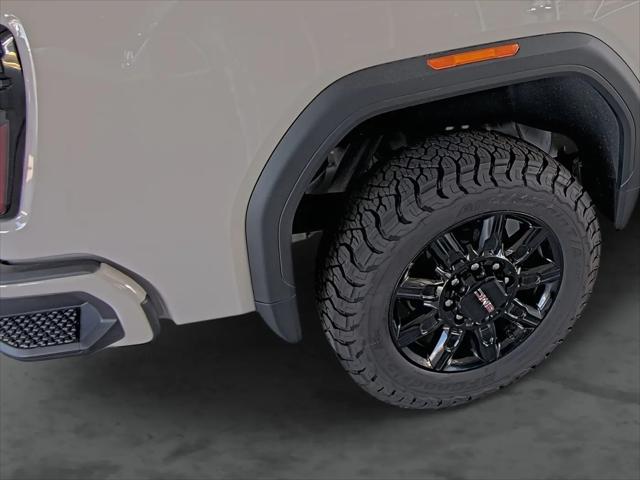 2026 GMC Sierra 2500HD Crew Cab, Standard Bed, AT4, 4WD