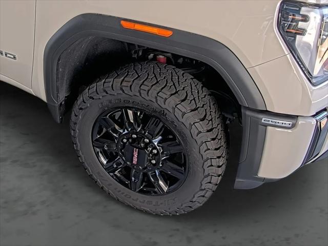 2026 GMC Sierra 2500HD Crew Cab, Standard Bed, AT4, 4WD
