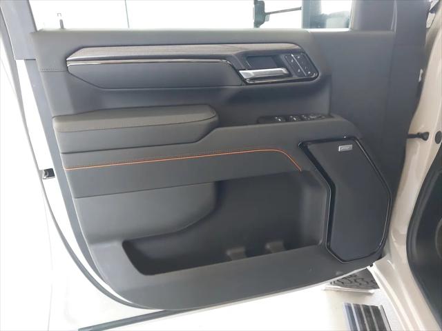2026 GMC Sierra 2500HD Crew Cab, Standard Bed, AT4, 4WD
