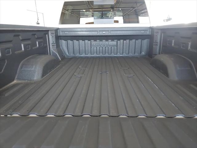 2026 GMC Sierra 2500HD Crew Cab, Standard Bed, AT4, 4WD