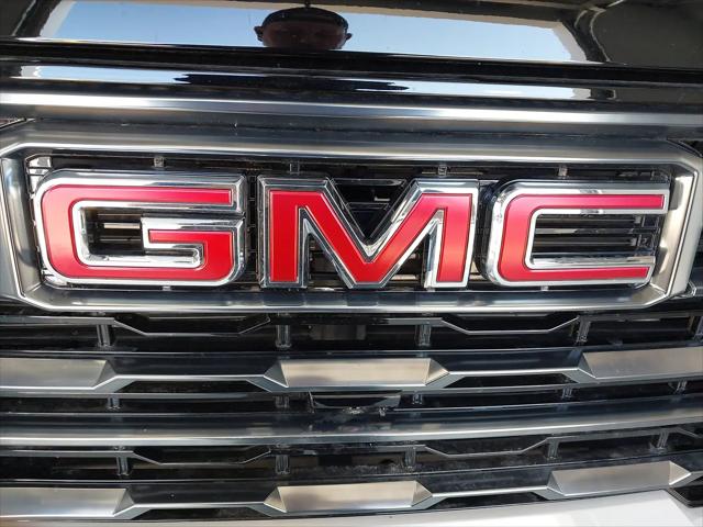 2026 GMC Sierra 2500HD Crew Cab, Standard Bed, AT4, 4WD