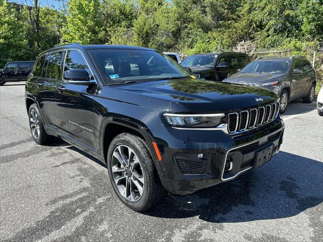 2023 Jeep Grand Cherokee Overland 4x4 2023 Jeep Grand Cherokee Overland 4x4