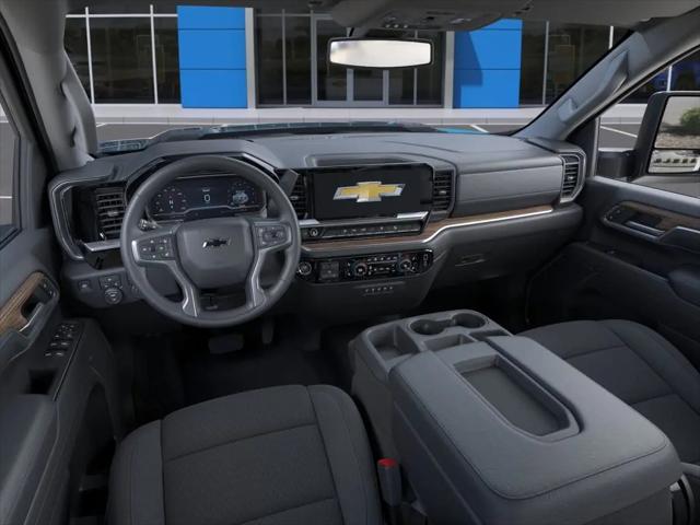 2026 Chevrolet Silverado 2500HD Crew Cab, Standard Bed, LT, 4WD