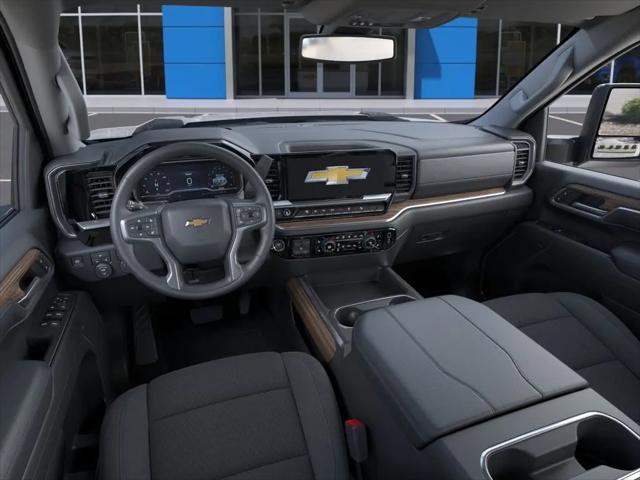 2026 Chevrolet Silverado 2500HD Crew Cab, Standard Bed, LT, 4WD