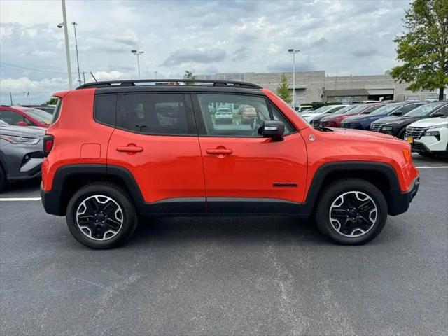 2016 Jeep Renegade Trailhawk