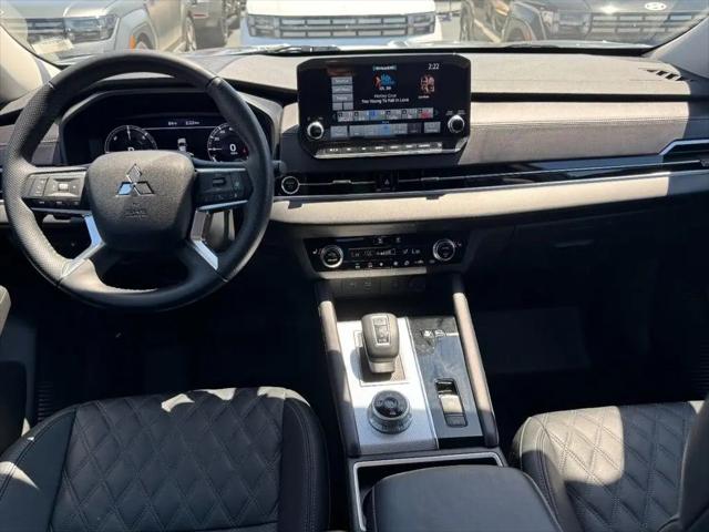 2024 Mitsubishi Outlander PHEV SEL S-AWC