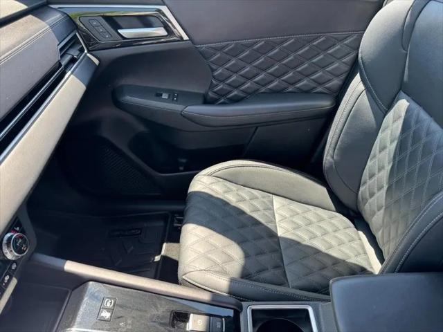 2024 Mitsubishi Outlander PHEV SEL S-AWC