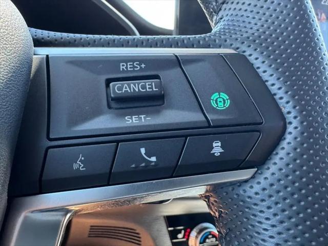 2024 Mitsubishi Outlander PHEV SEL S-AWC