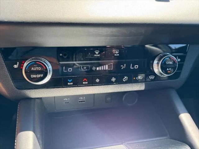 2024 Mitsubishi Outlander PHEV SEL S-AWC