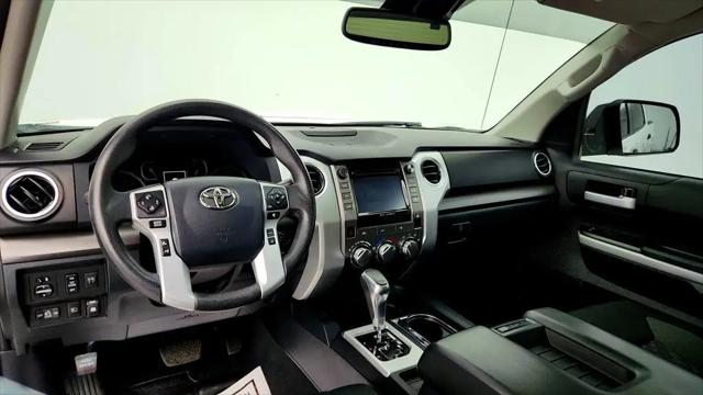 2018 Toyota Tundra SR5 5.7L V8