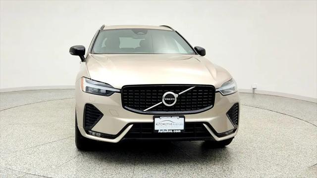 2023 Volvo XC60 B5 Plus Dark Theme