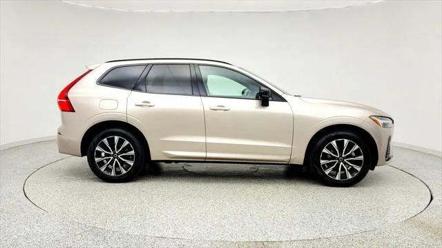 2023 Volvo XC60 B5 Plus Dark Theme