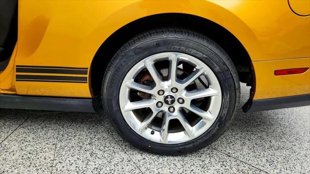 2010 Ford Mustang V6 Premium