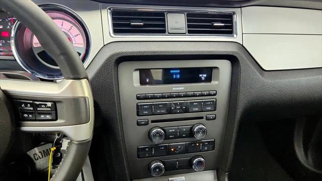 2010 Ford Mustang V6 Premium