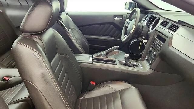2010 Ford Mustang V6 Premium