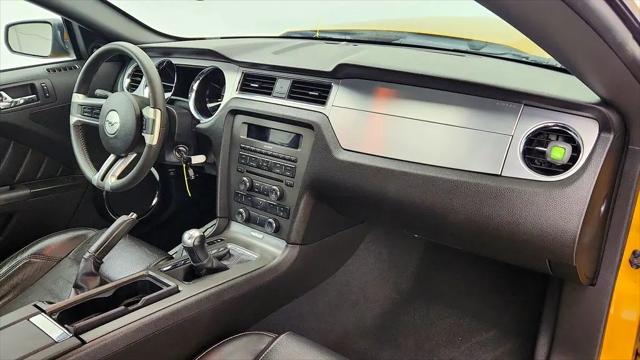 2010 Ford Mustang V6 Premium