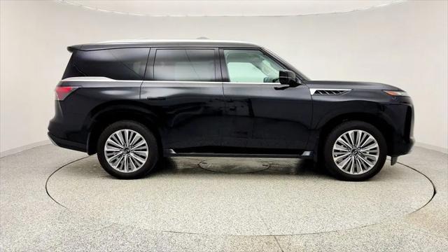 2025 INFINITI QX80 SENSORY AWD
