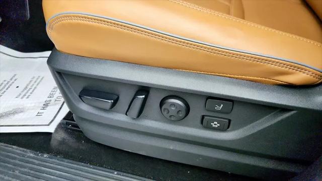 2025 INFINITI QX80 SENSORY AWD