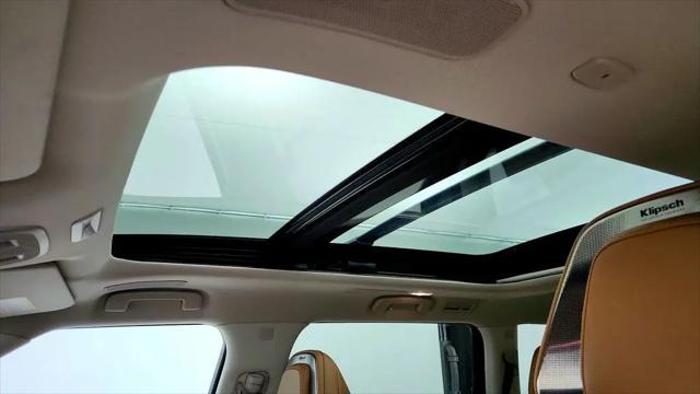 2025 INFINITI QX80 SENSORY AWD